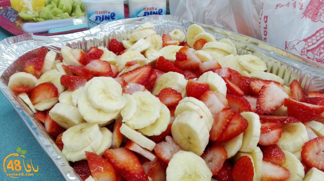 eating jamhriy yaffa (26).jpg